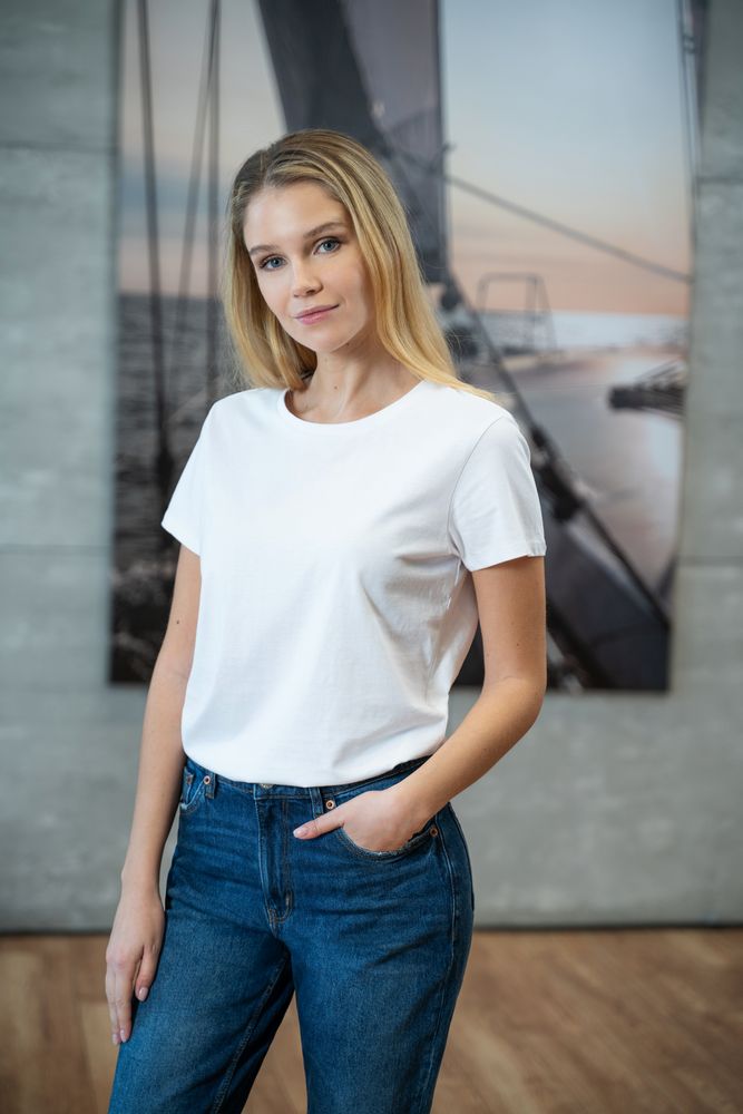 Футболка женская Ladies American U, красная — изображение 5